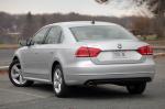 Volkswagen Passat 2.5L SEL Premium 2012 года